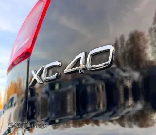 VOLVO Xc 40 