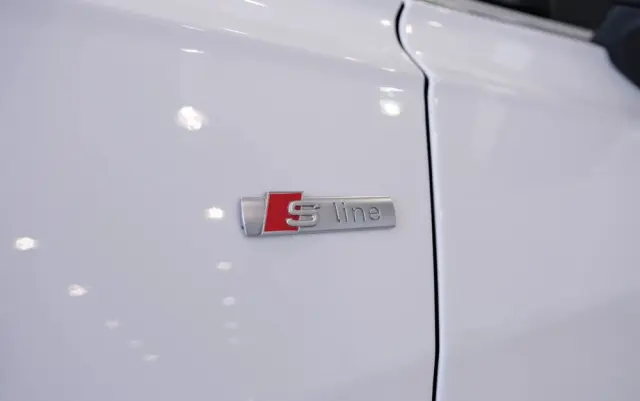 AUDI A6 Limousine 55 TFSI quattro S tronic S line