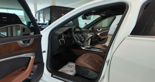 AUDI A6 Limousine 55 TFSI quattro S tronic S line