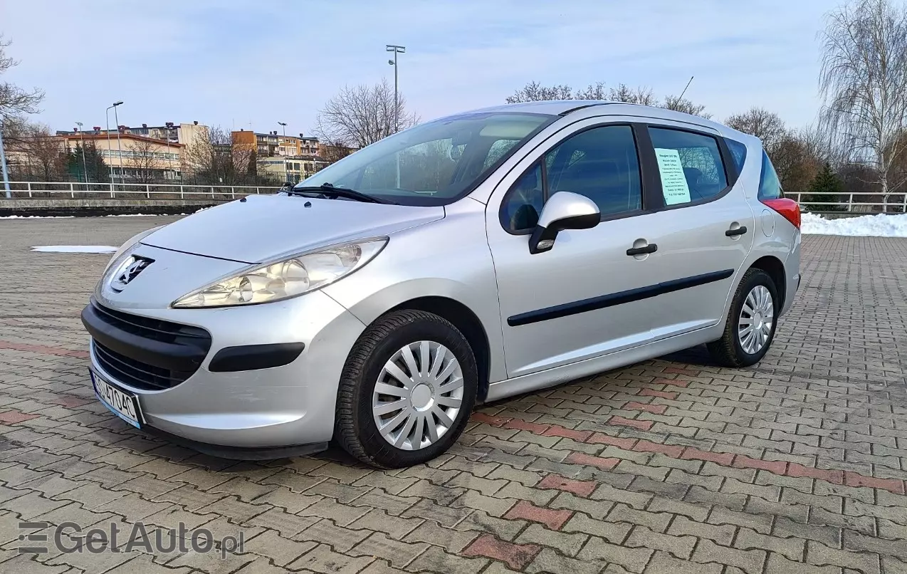 PEUGEOT 207 