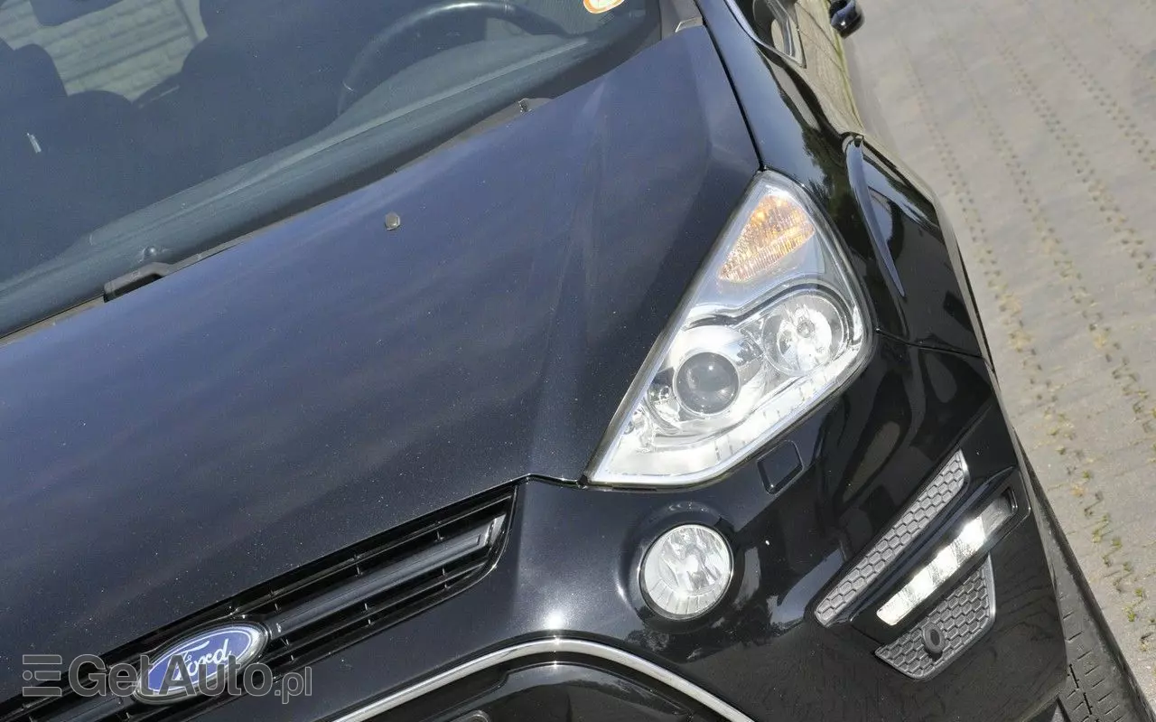 FORD S-Max 2.0 TDCi DPF Titanium