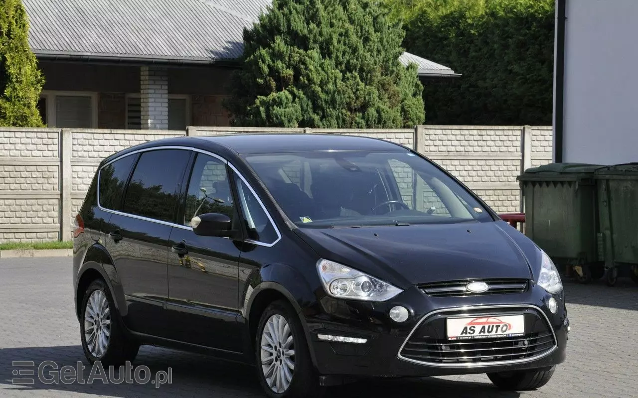 FORD S-Max 2.0 TDCi DPF Titanium