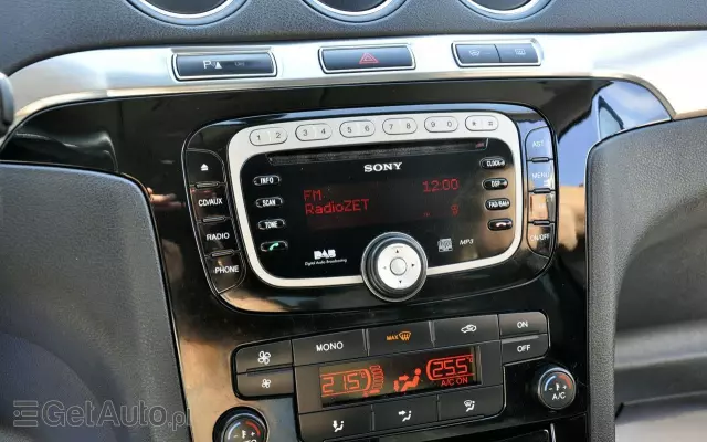 FORD S-Max 2.0 TDCi DPF Titanium