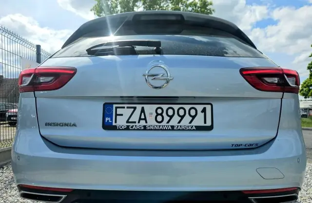 OPEL Insignia 