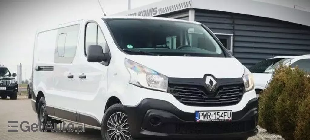 RENAULT Trafic 