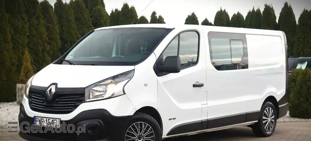 RENAULT Trafic 