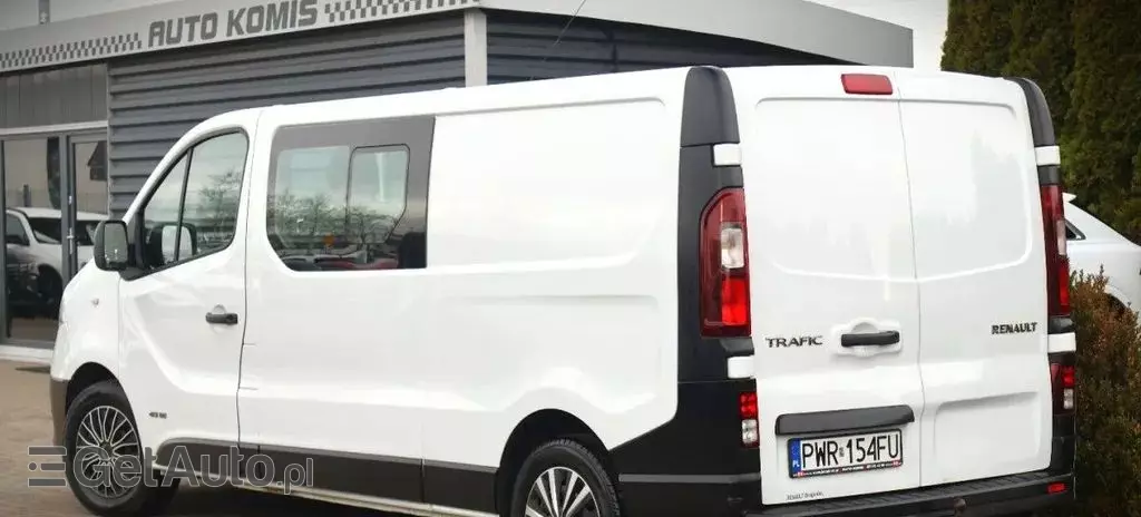 RENAULT Trafic 