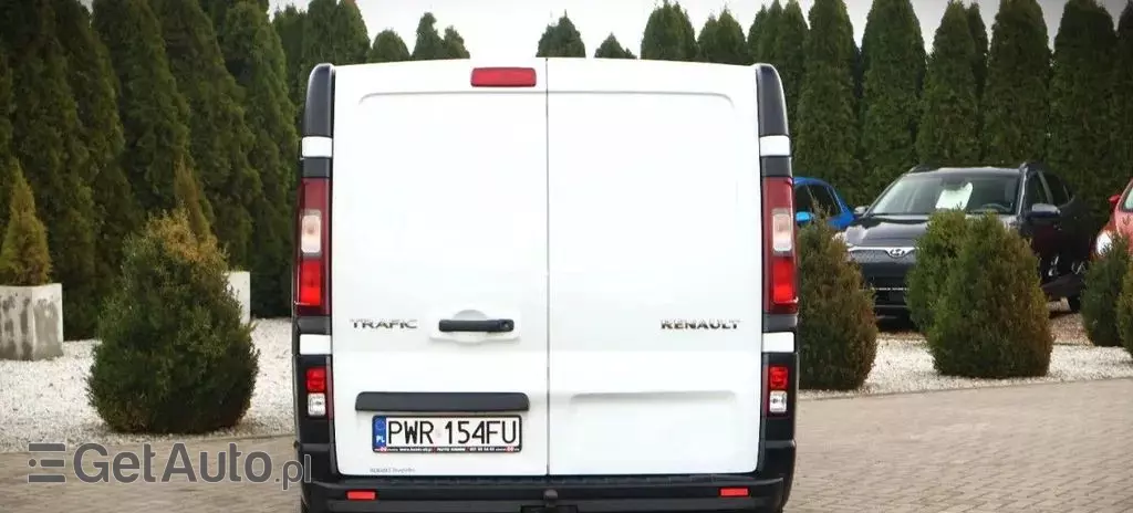 RENAULT Trafic 