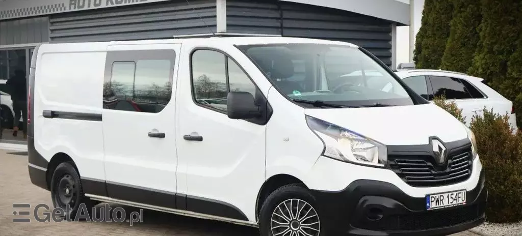RENAULT Trafic 