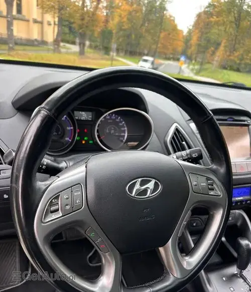 HYUNDAI Ix35 