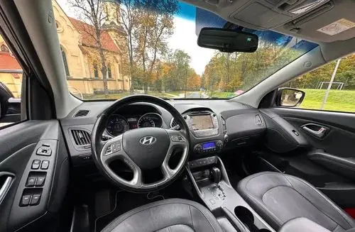 HYUNDAI Ix35 