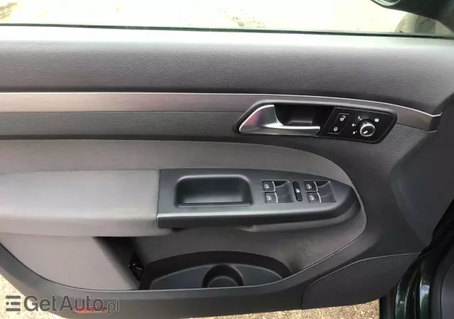 VOLKSWAGEN Touran 1.4 TSI Comfortline