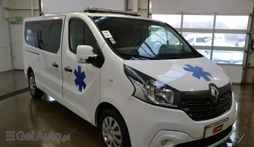 RENAULT Trafic 