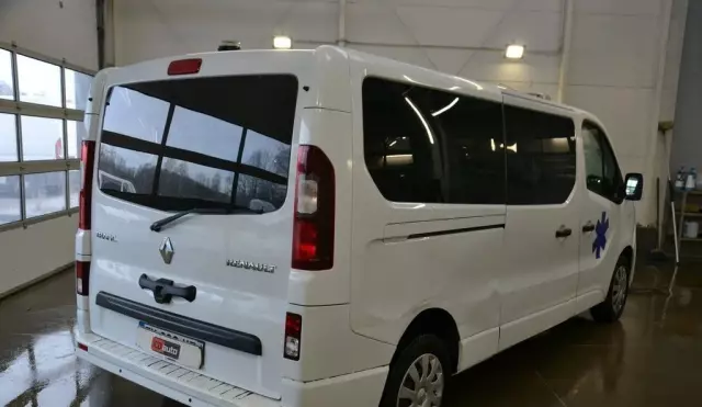 RENAULT Trafic 