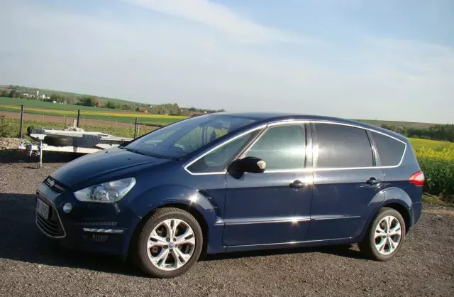 FORD S-MAX 