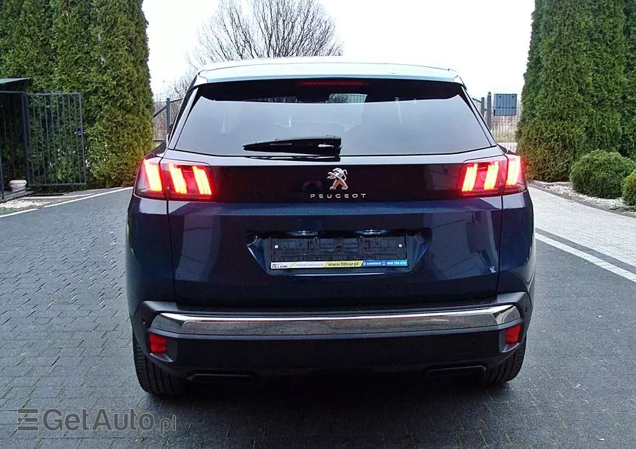 PEUGEOT 3008 Hybrid 225 e-EAT8 Allure
