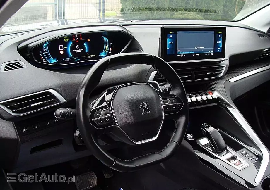 PEUGEOT 3008 Hybrid 225 e-EAT8 Allure