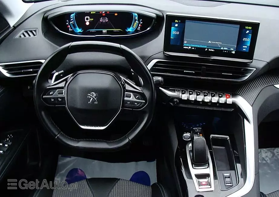 PEUGEOT 3008 Hybrid 225 e-EAT8 Allure
