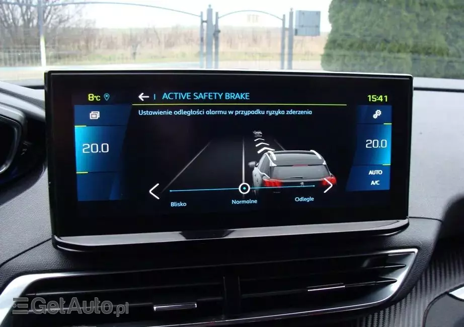 PEUGEOT 3008 Hybrid 225 e-EAT8 Allure