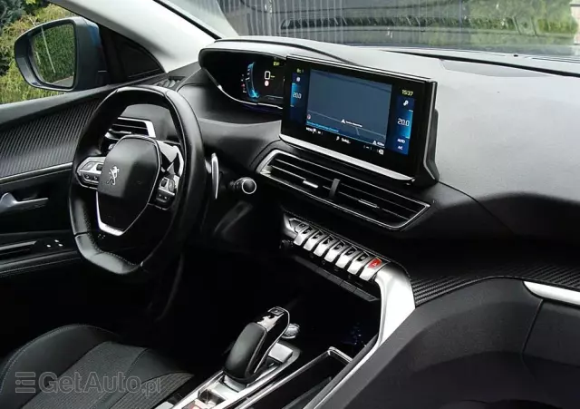PEUGEOT 3008 Hybrid 225 e-EAT8 Allure