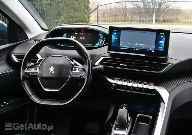 PEUGEOT 3008 Hybrid 225 e-EAT8 Allure