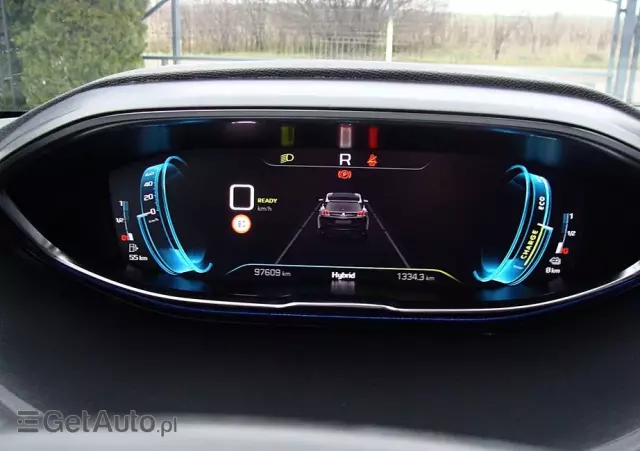PEUGEOT 3008 Hybrid 225 e-EAT8 Allure