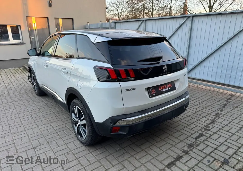 PEUGEOT 3008 PureTech 130 Stop & Start Active
