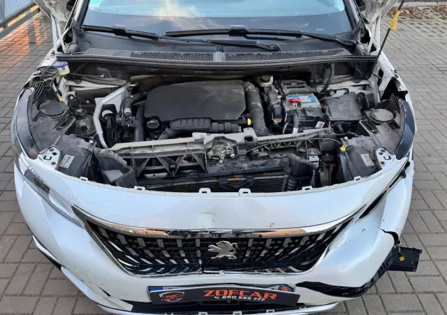 PEUGEOT 3008 PureTech 130 Stop & Start Active