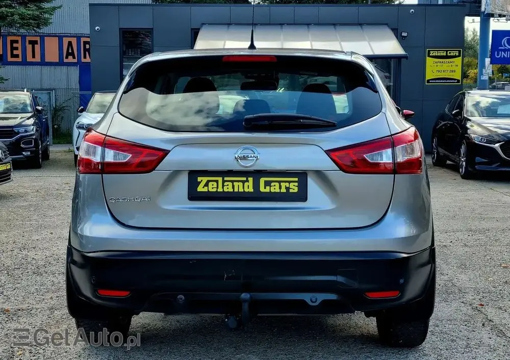 NISSAN Qashqai 1.2 DIG-T Tekna