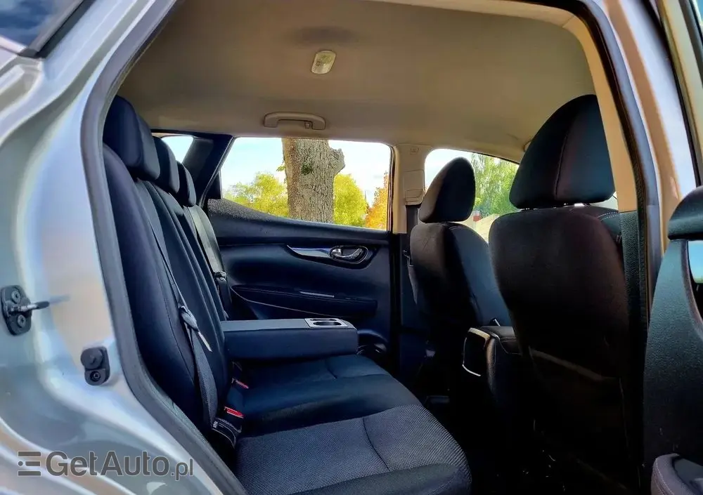 NISSAN Qashqai 1.2 DIG-T Tekna