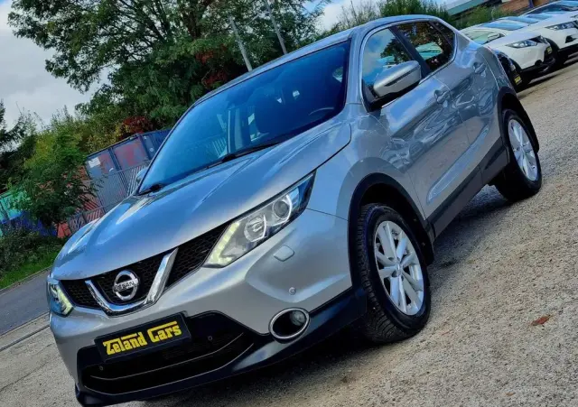 NISSAN Qashqai 1.2 DIG-T Tekna