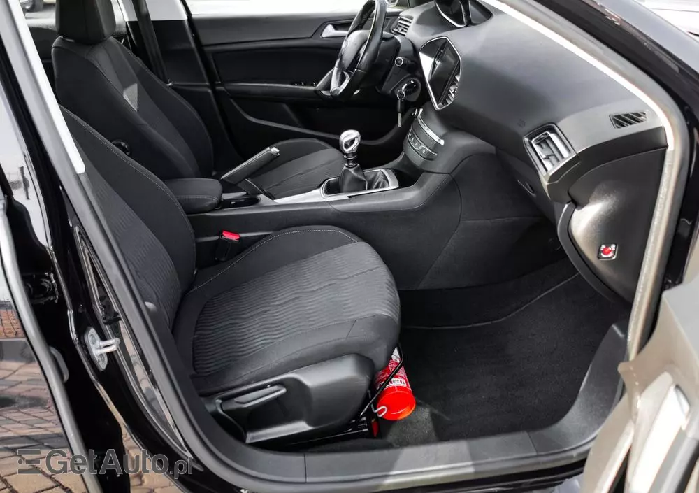 PEUGEOT 308 PureTech 130 Allure