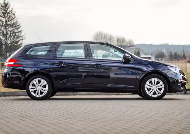 PEUGEOT 308 PureTech 130 Allure