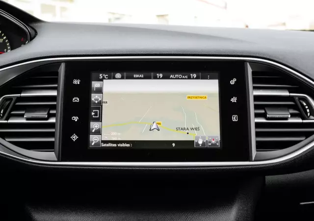 PEUGEOT 308 PureTech 130 Allure