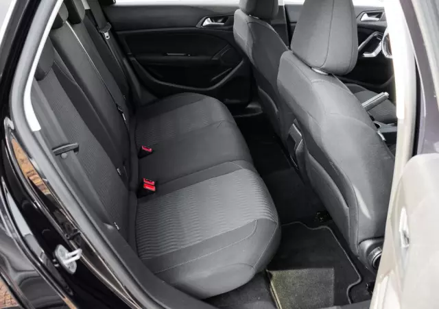 PEUGEOT 308 PureTech 130 Allure