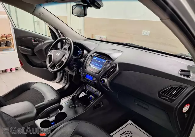 HYUNDAI Ix35 2.0 CRDi 4WD Automatik Premium