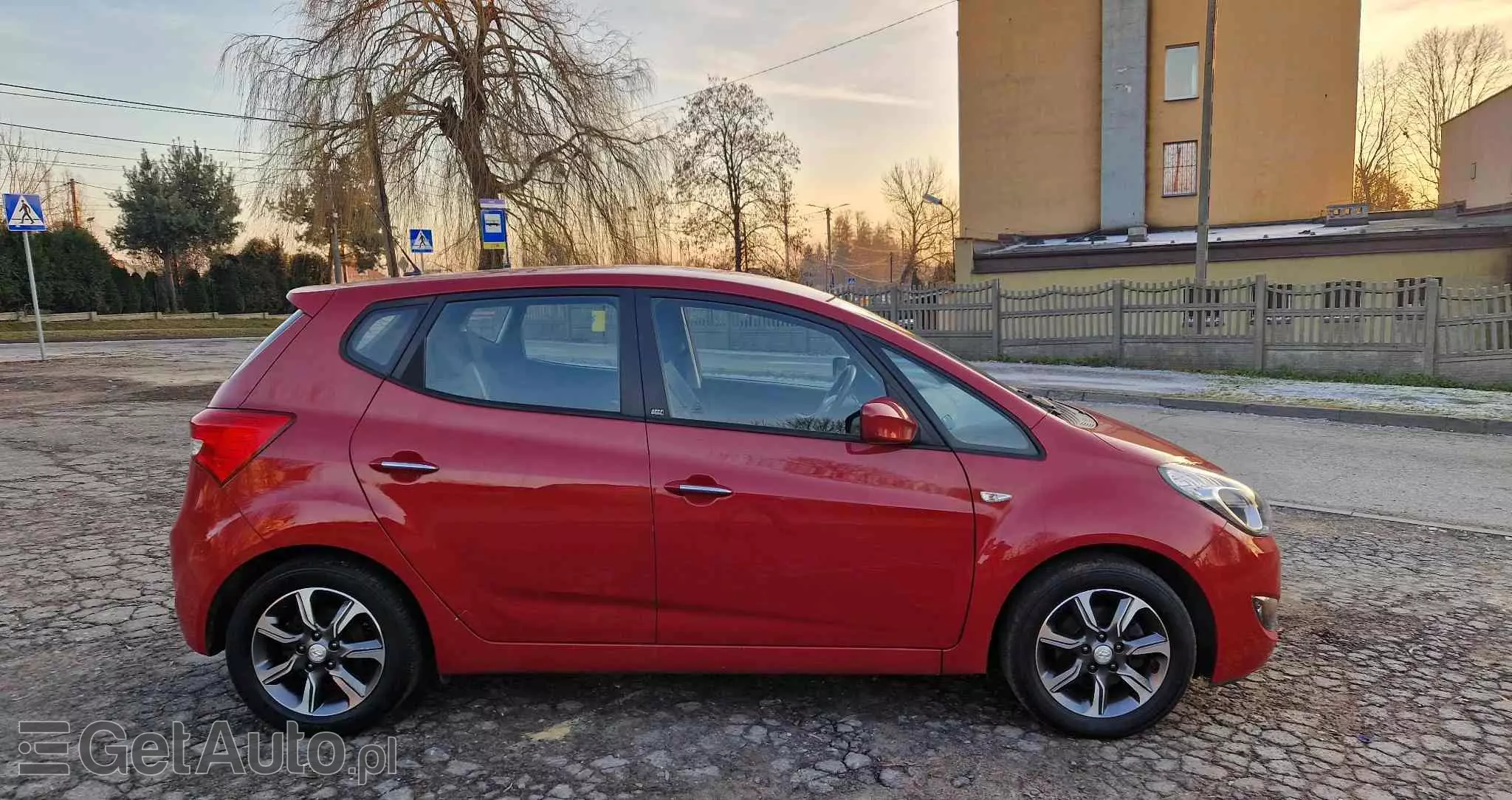 HYUNDAI Ix20 1.6 blue Space