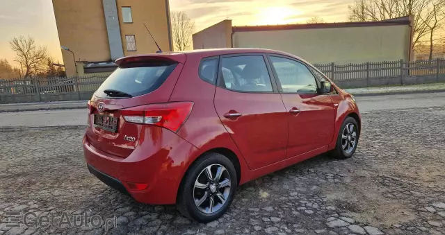 HYUNDAI Ix20 1.6 blue Space