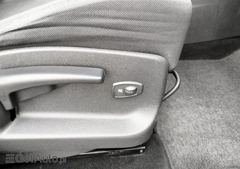 RENAULT Scenic 2.0 16V 140 CVT Dynamique