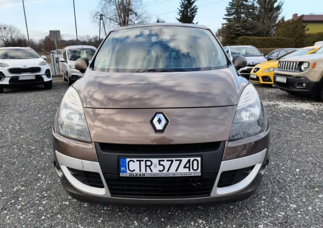 RENAULT Scenic 2.0 16V 140 CVT Dynamique