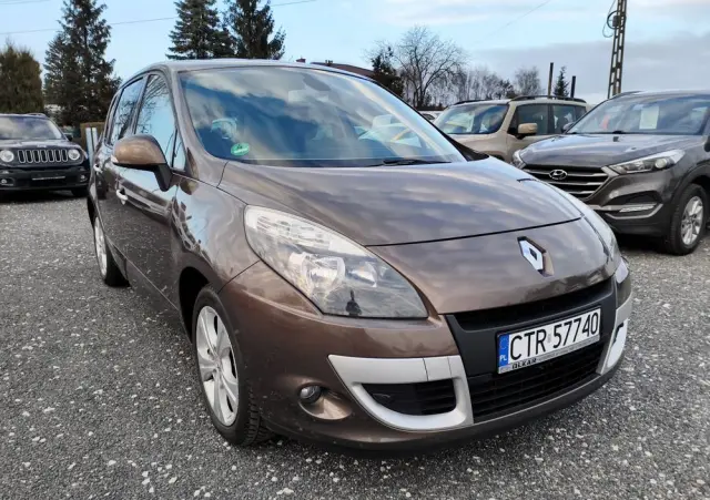RENAULT Scenic 2.0 16V 140 CVT Dynamique