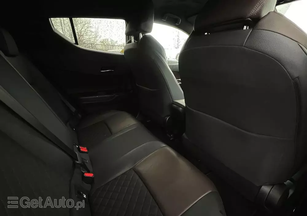 TOYOTA C-HR 1.2 T Prestige