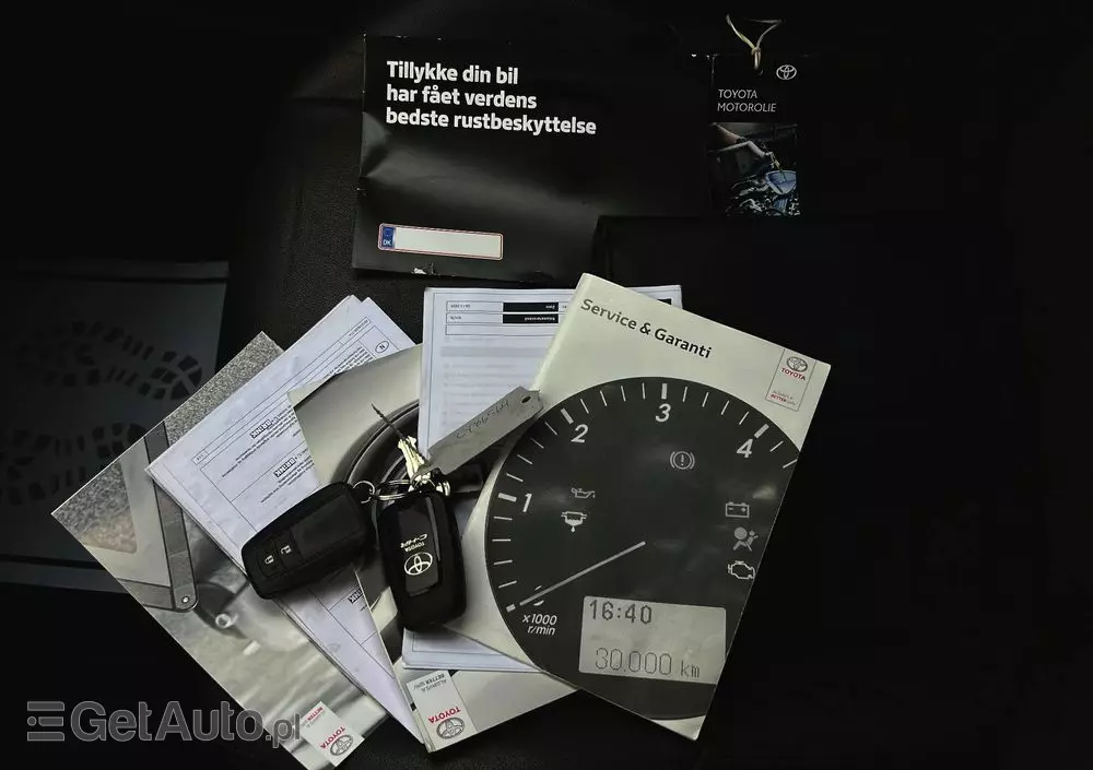 TOYOTA C-HR 1.2 T Prestige