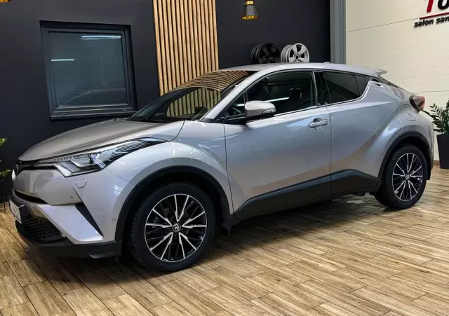 TOYOTA C-HR 1.2 T Prestige