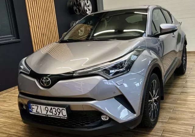 TOYOTA C-HR 1.2 T Prestige
