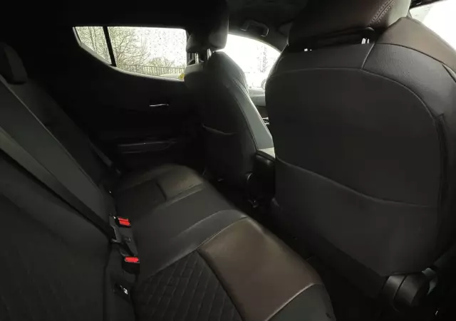 TOYOTA C-HR 1.2 T Prestige