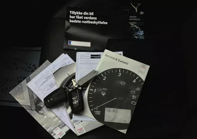 TOYOTA C-HR 1.2 T Prestige