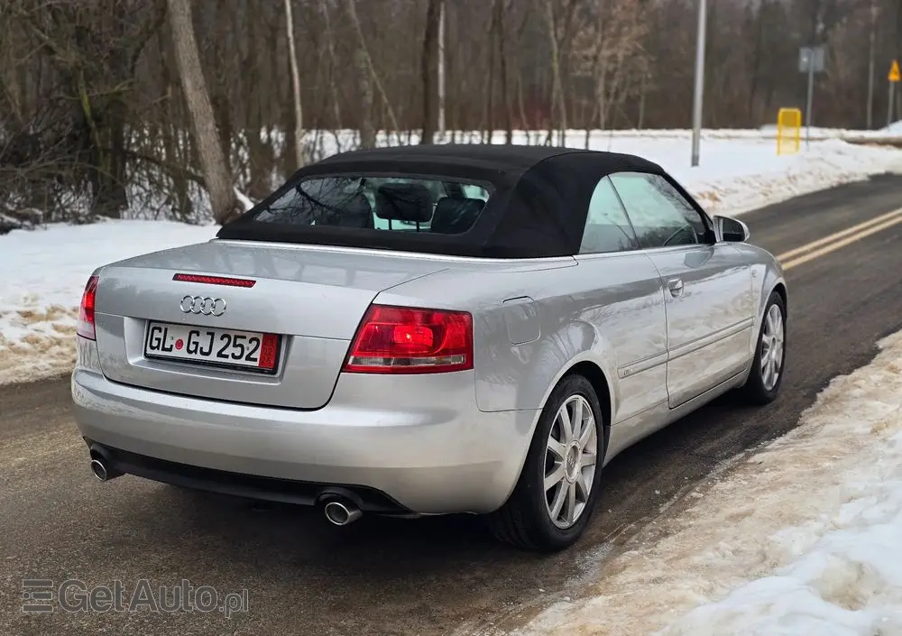 AUDI A4 Cabrio 1.8 T