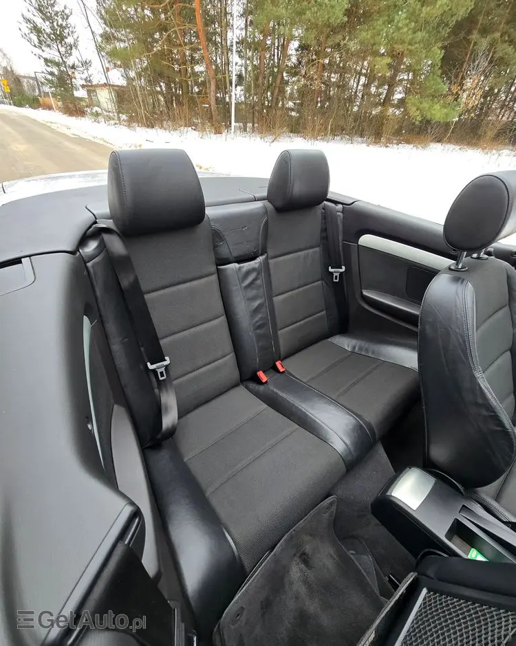 AUDI A4 Cabrio 1.8 T