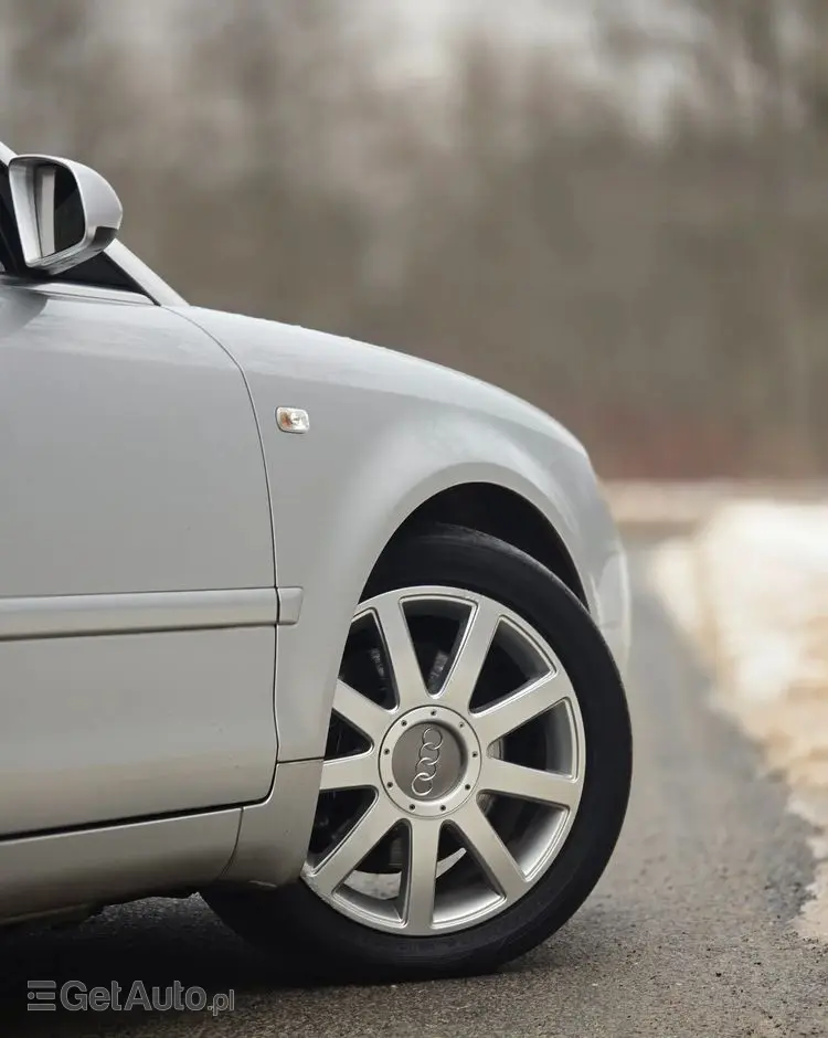 AUDI A4 Cabrio 1.8 T